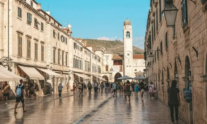 Dubrovnik Pass takes European prize for smart tourism — and it's actually useful for visitors