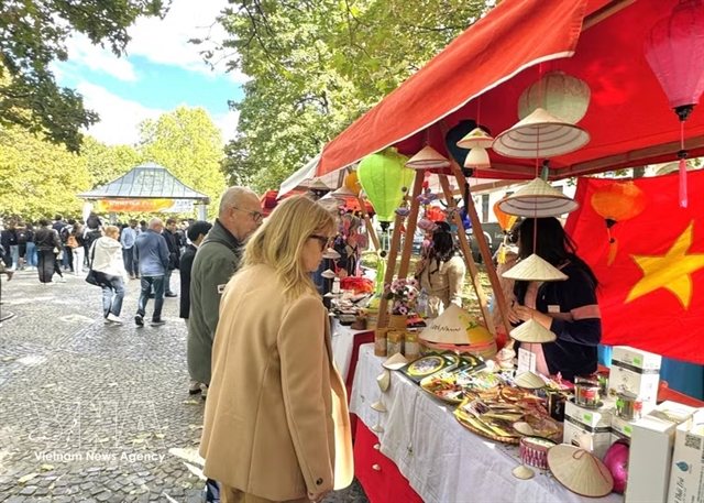 Bratislava's Asia Day puts Vietnamese culture centre stage