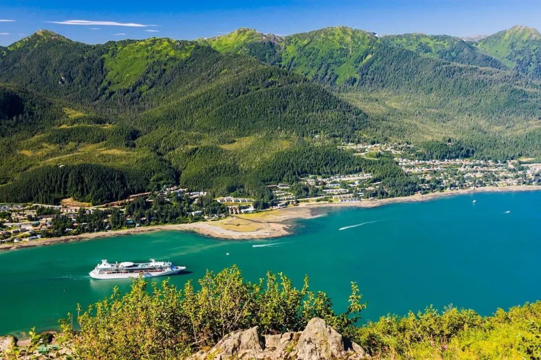 Juneau cruise port guide: what to do with a full day in Alaska's capital