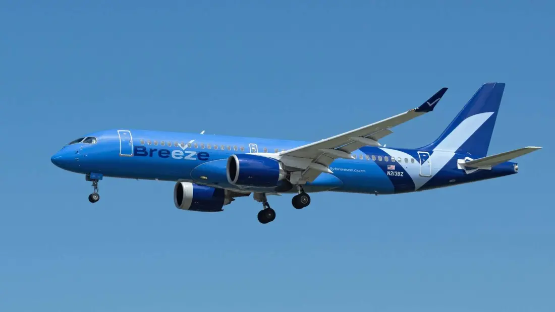 Tampa to San José Nonstop Returns After 25 Years — Breeze Flies It Twice a Week