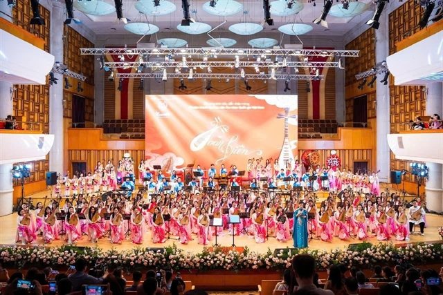 800 artists, two provinces: Vietnam's biggest traditional music contest arrives this autumn