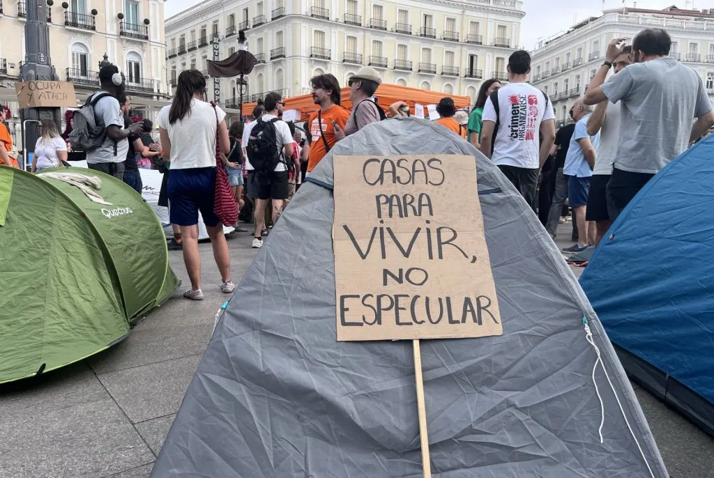 Tents return to Puerta del Sol as Madrid housing protest grips the Spanish capital