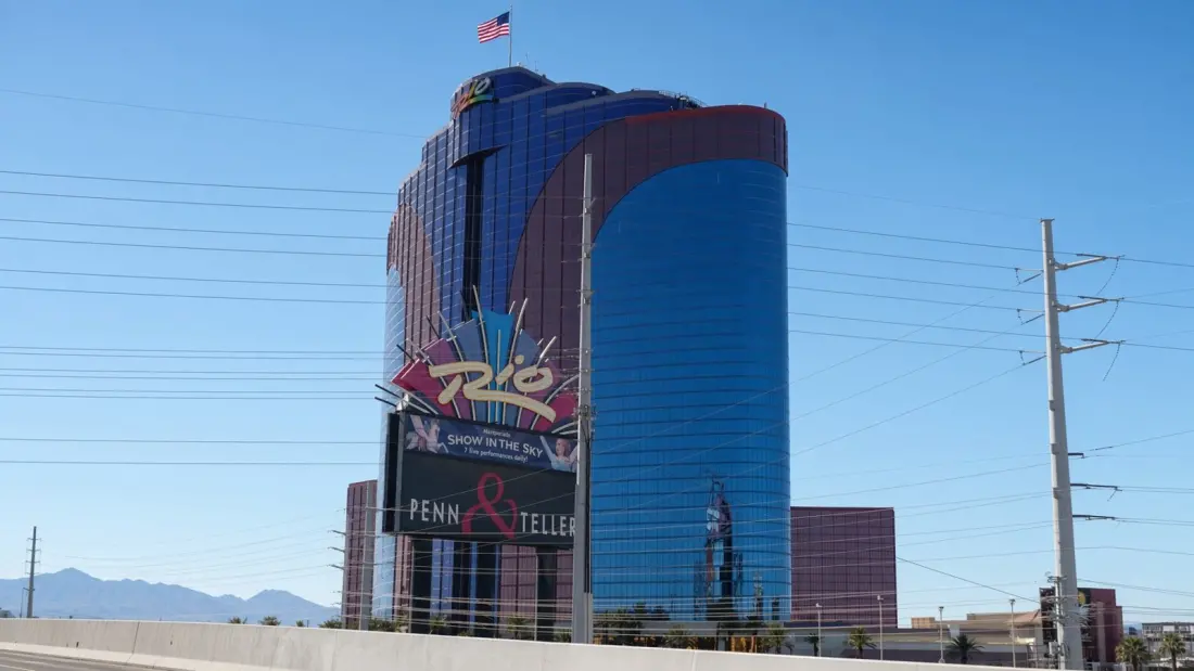 Hyatt guests hit by WhatsApp “confirm your room” scam using real booking details