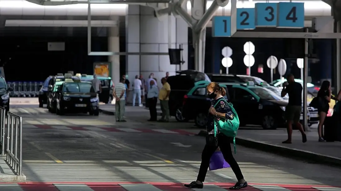 Lisbon airport taxis now charge fixed fares - here's what it costs