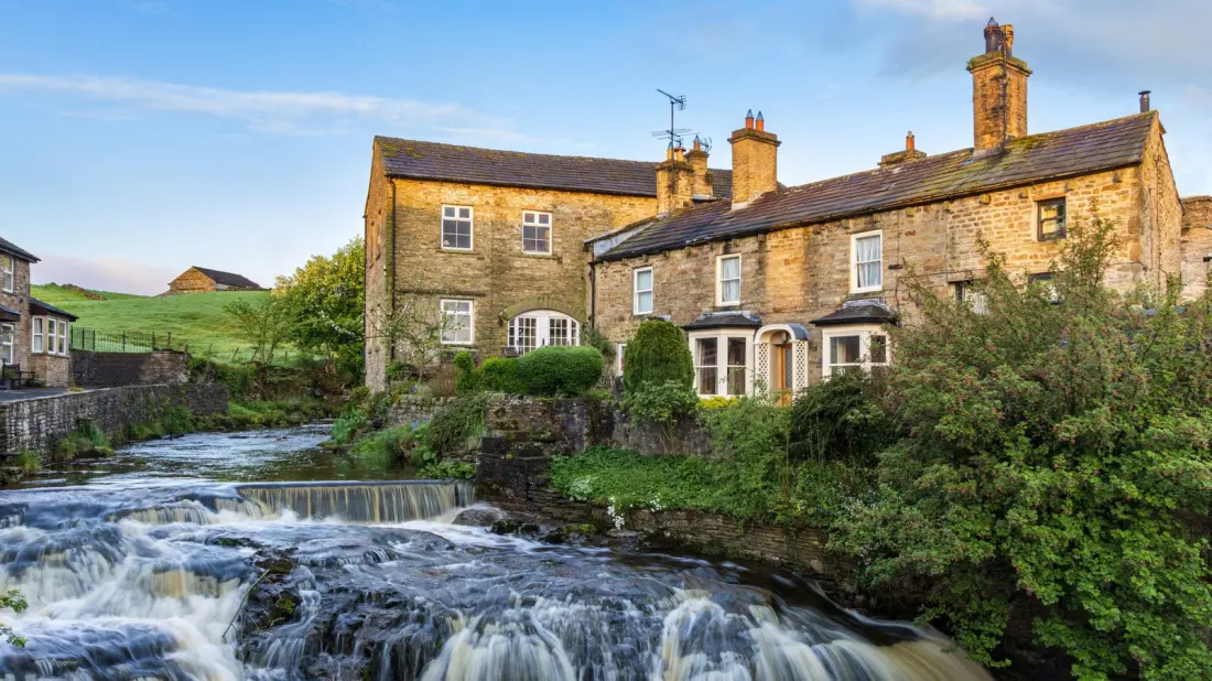Hawes: The Tiny Yorkshire Dales Market Town That Puts the Whole Park on Your Doorstep