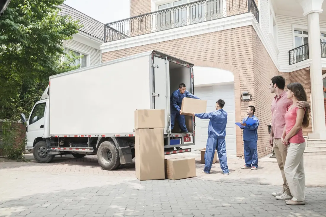 Moving from Canada to the USA: the paperwork that decides whether your stuff crosses the border