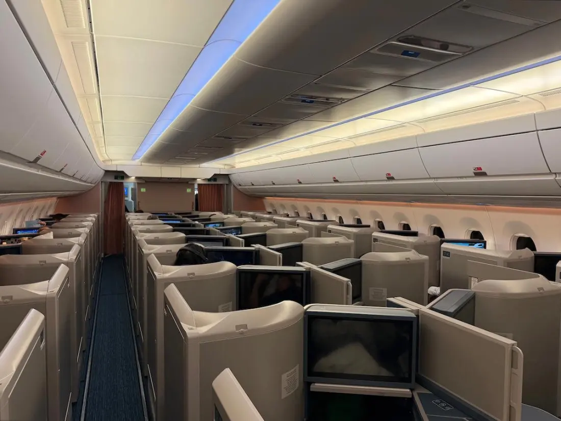 Philippine Airlines A350 Business Class: Great Seats, Patchy Service, Bargain Prices