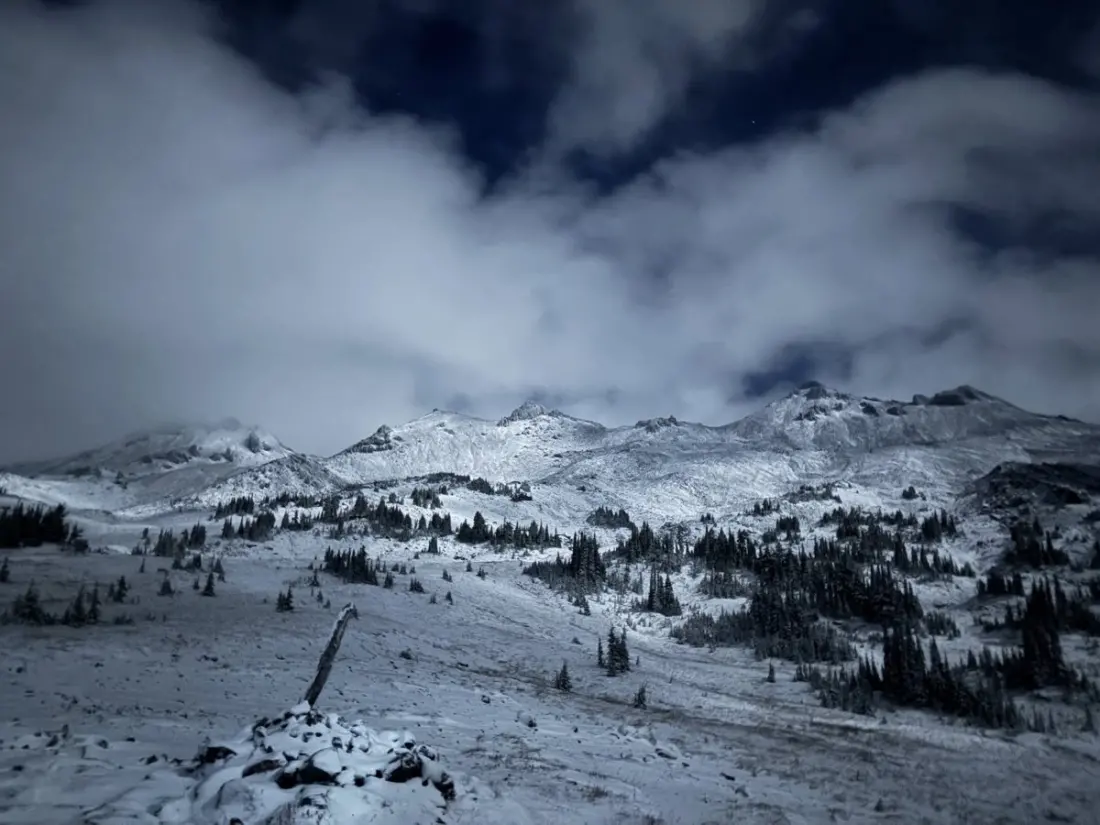 Late-Season Hiking on the PCT: Rescuers Save Hypothermic Hiker Near Goat Rocks