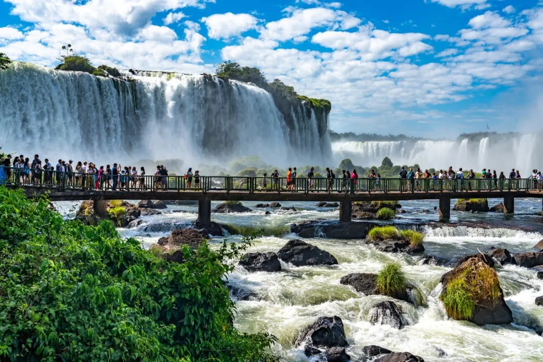 Iguazu Falls closes briefly as El Nino pushes the river to six times its normal flow