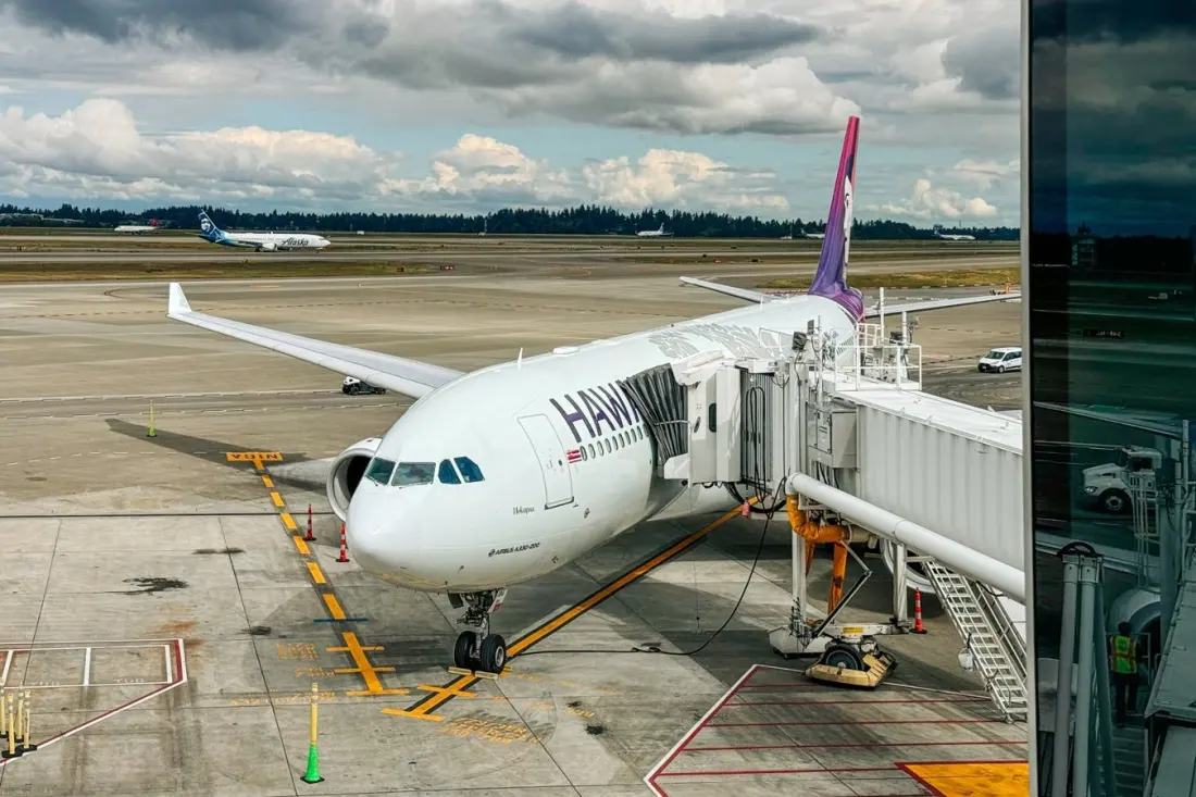 Alaska Airlines adds Osaka and Tahiti nonstops from Seattle for 2027