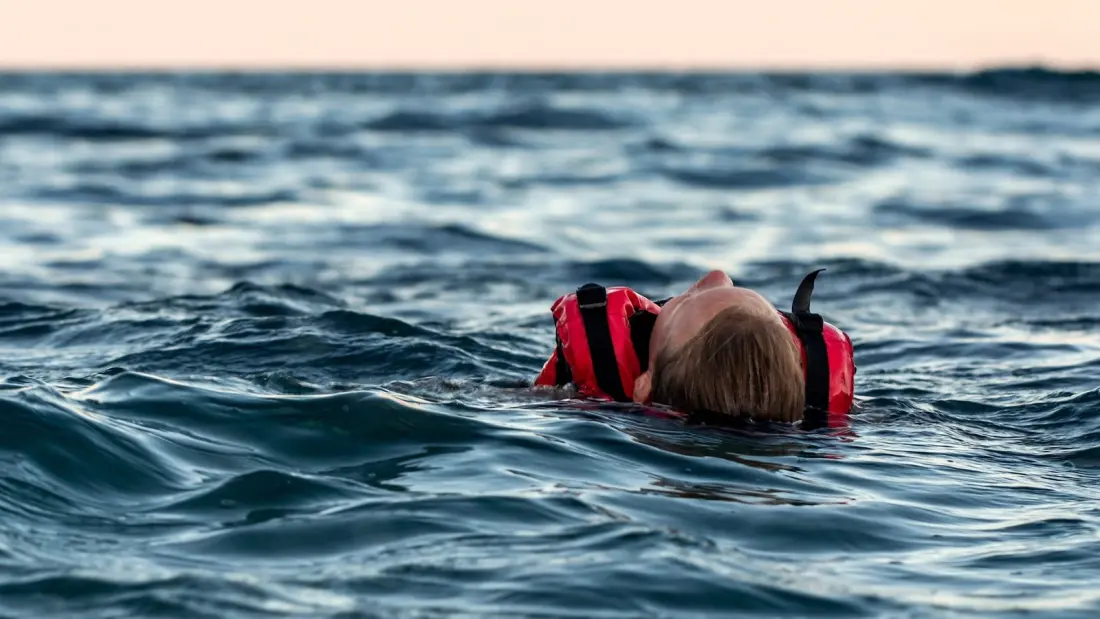 Cold Water Kills Before Hypothermia Even Starts — Here's What the Science Says
