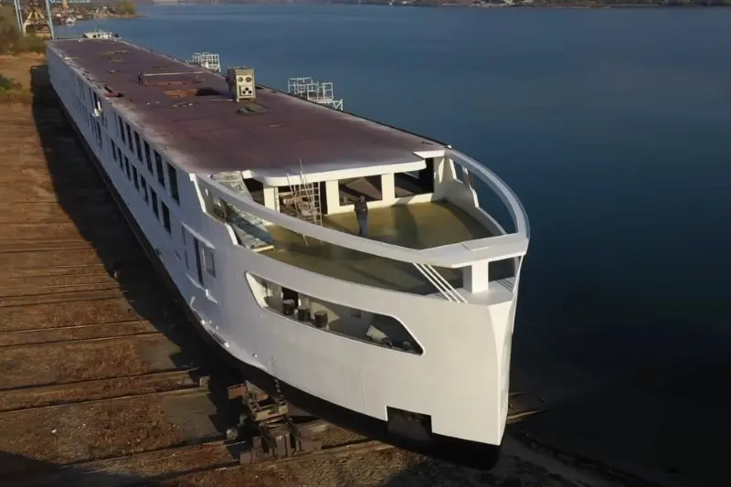 Century Diamond floats out in Serbia ahead of 2027 Rhine debut