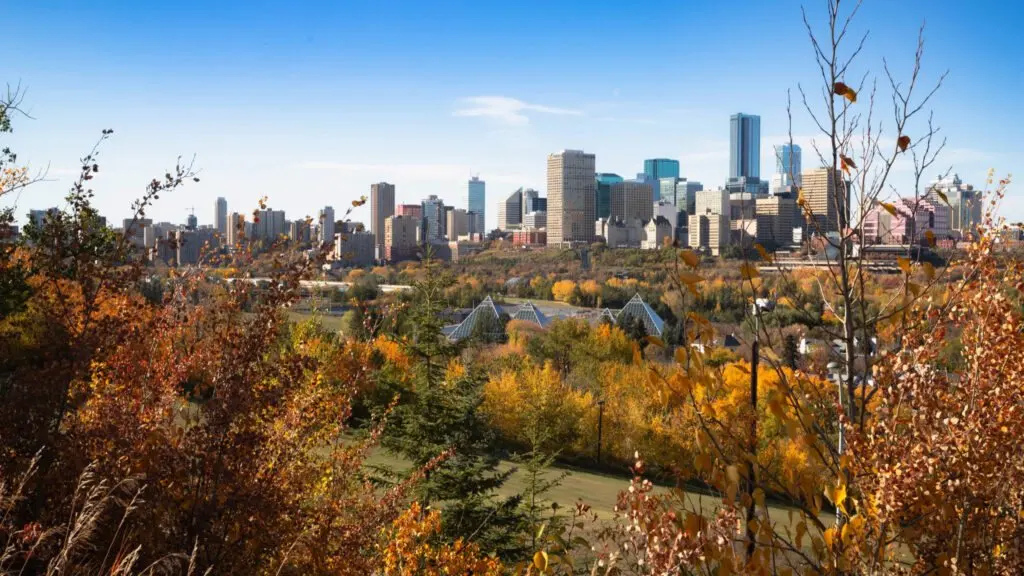 Five Edmonton trails where the fall colours steal the show