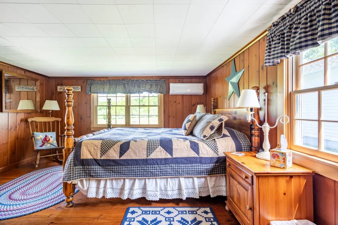 11 Cottage Airbnbs That Make the Berkshires the Perfect Autumn Base
