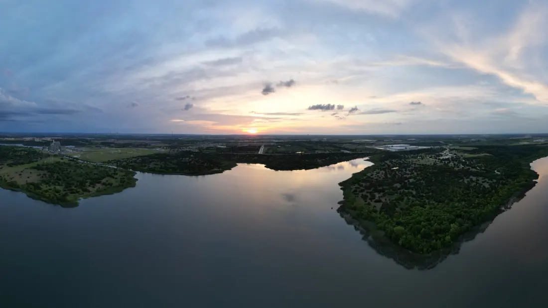 Walter E. Long Metro Park: Austin's Quiet Giant for Swimming, Fishing and Prairie Walks
