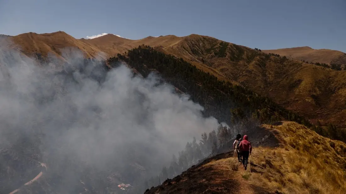 Cusco Wildfires: Peru's Tourist Trail Stays Open as Fires Burn in Remote Highlands