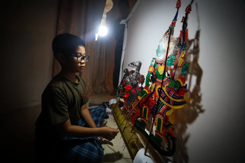 A 10-Year-Old in Kelantan Is Learning Wayang Kulit — and Giving Malaysia's Shadow Puppet Art New Life