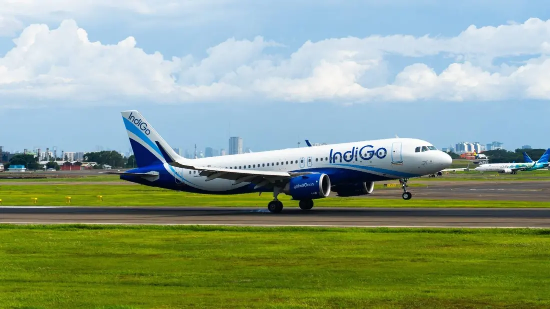 Power Bank Fire Forces IndiGo Delhi–Chennai Flight To Divert To Hyderabad