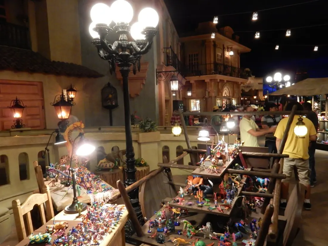 EPCOT Says Goodbye to Its Last Resident Artisan, and the Park Loses a Bit of Its Soul