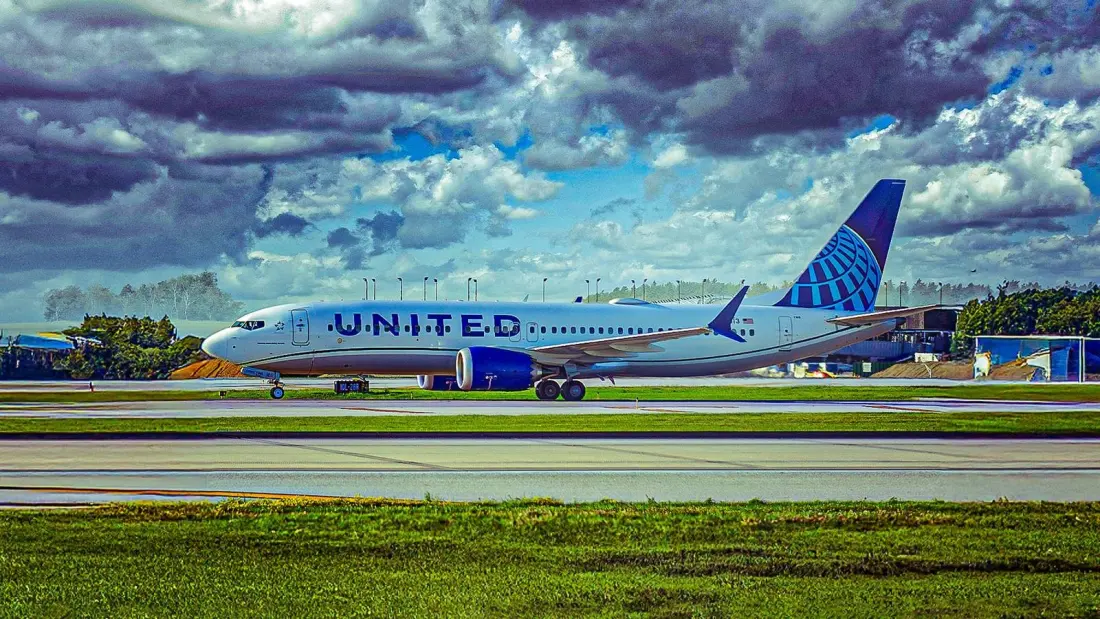 United CEO Stands By $70 Fee For Avoiding The Middle Seat