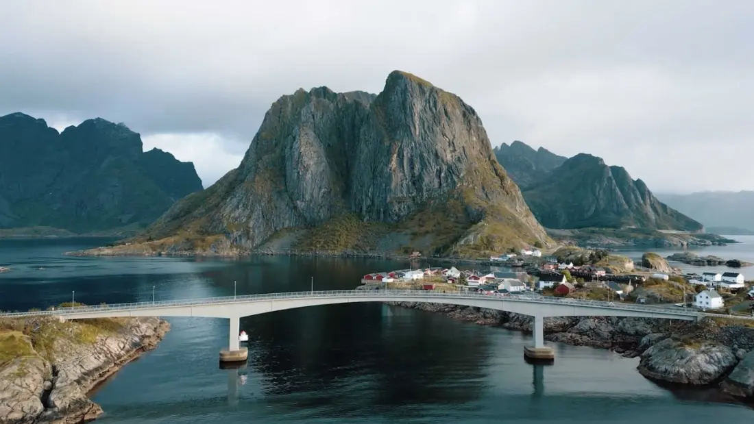 Kitchen on the Edge of the World: Feasting Between Fjords in Norway's Lofoten Islands