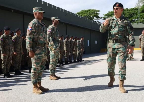 Dominican Republic reinforces Haiti border: what travellers should know