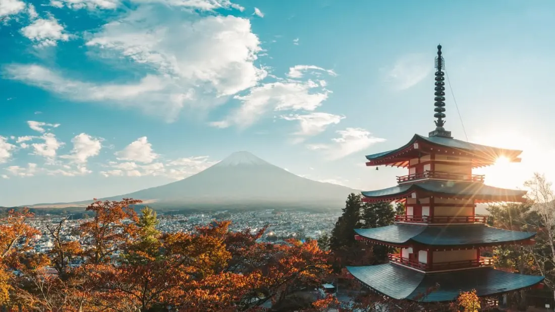 Japan Tops Condé Nast Traveler's 2025 Readers' Choice Rankings of the World's Best Countries