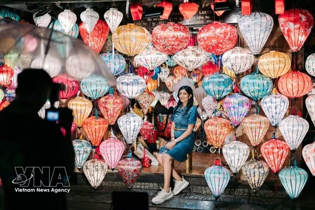 Hội An lights up year-end with international lantern festival and a packed cultural calendar