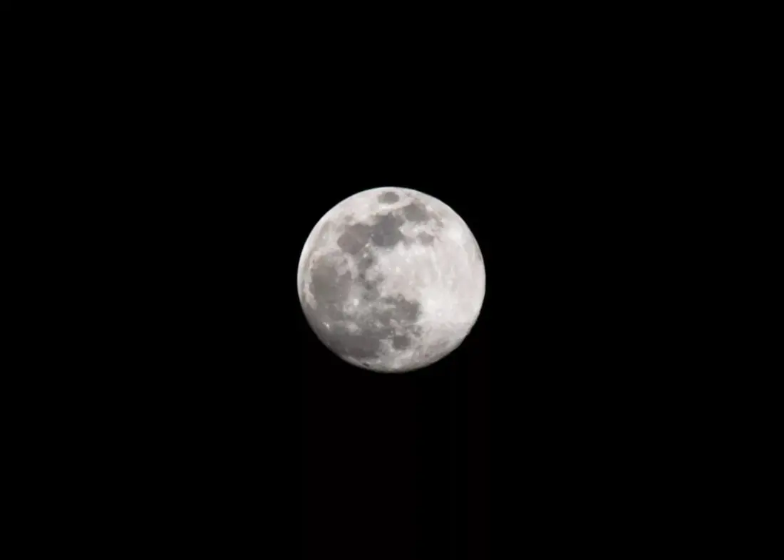 Catch the Moon and Saturn side by side over South Africa this October