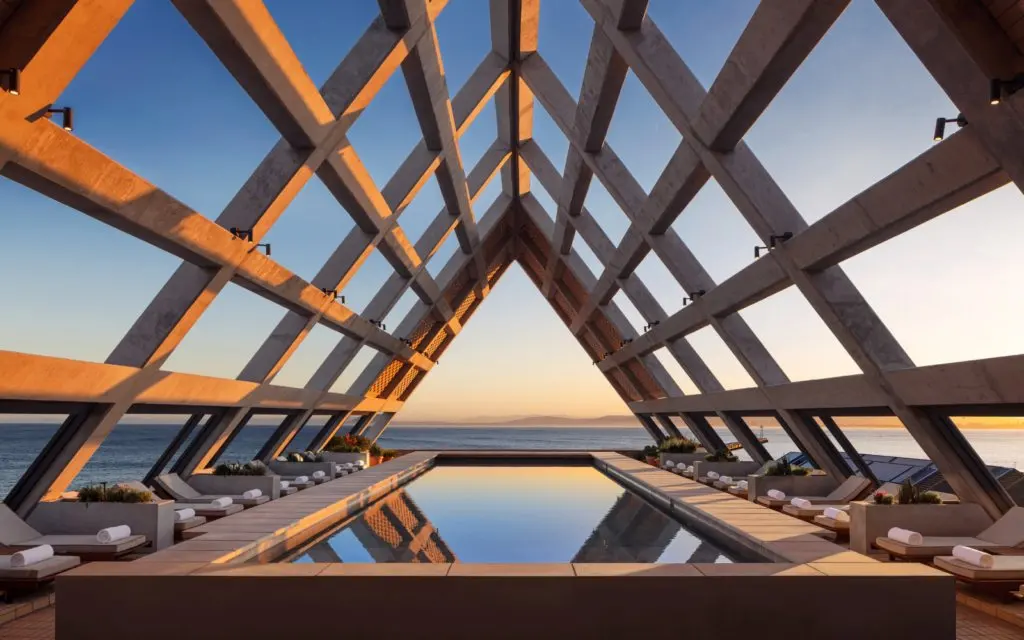 The Cape Town EDITION opens at the V&A Waterfront with six million hand-laid bricks