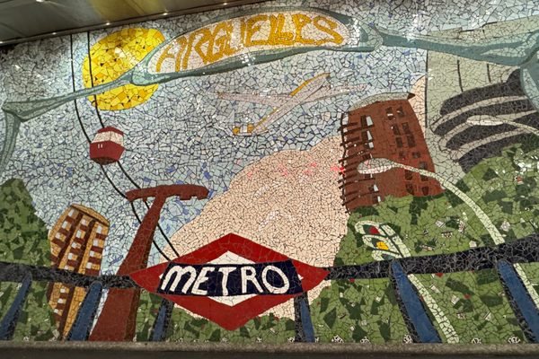 Madrid's Argüelles Metro Station Hides a Cheerful Mosaic of the Neighbourhood Above