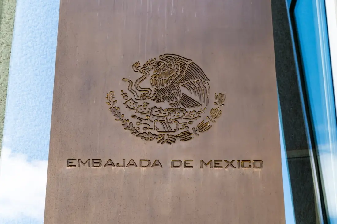 Applying for Mexican Residency? What to Expect at the Consulate Interview
