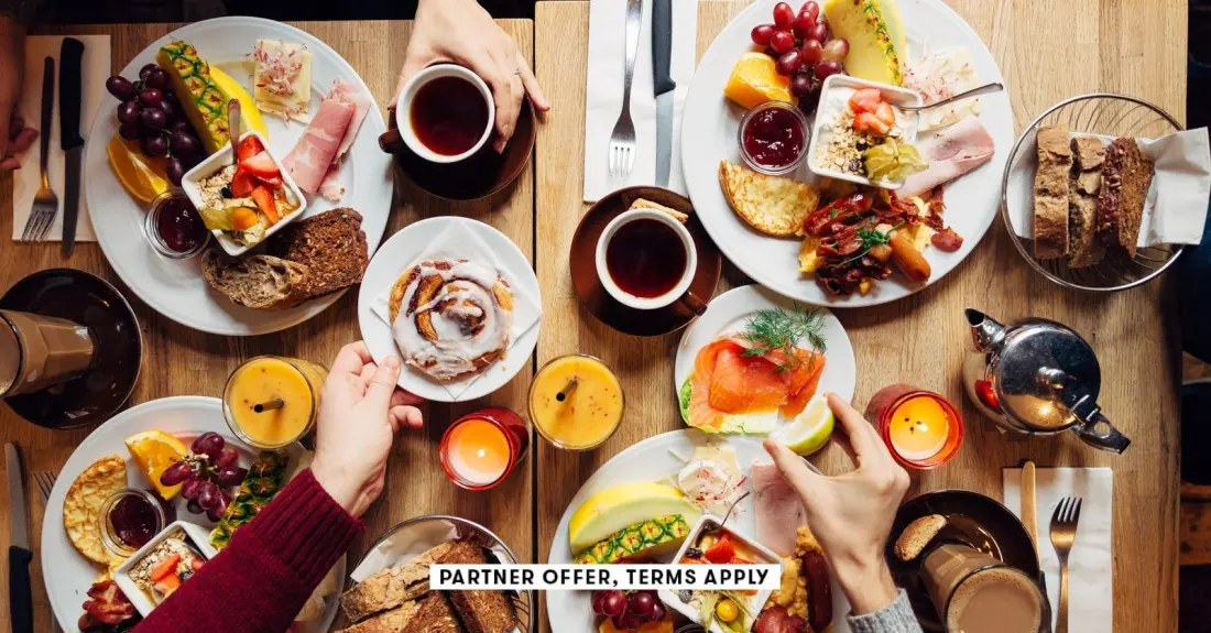 Citi's premium American Airlines card now covers $200 a year of restaurant bills