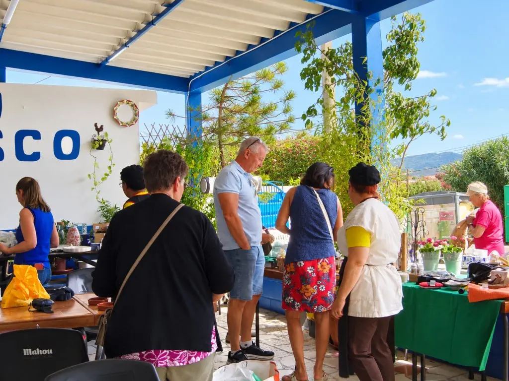 Algarve animal charity APAA lines up a busy autumn of pop-ups, fairs and a Christmas ball