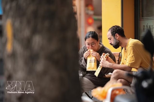 Hà Nội's 4am breakfast trail: why the best food tour starts before sunrise