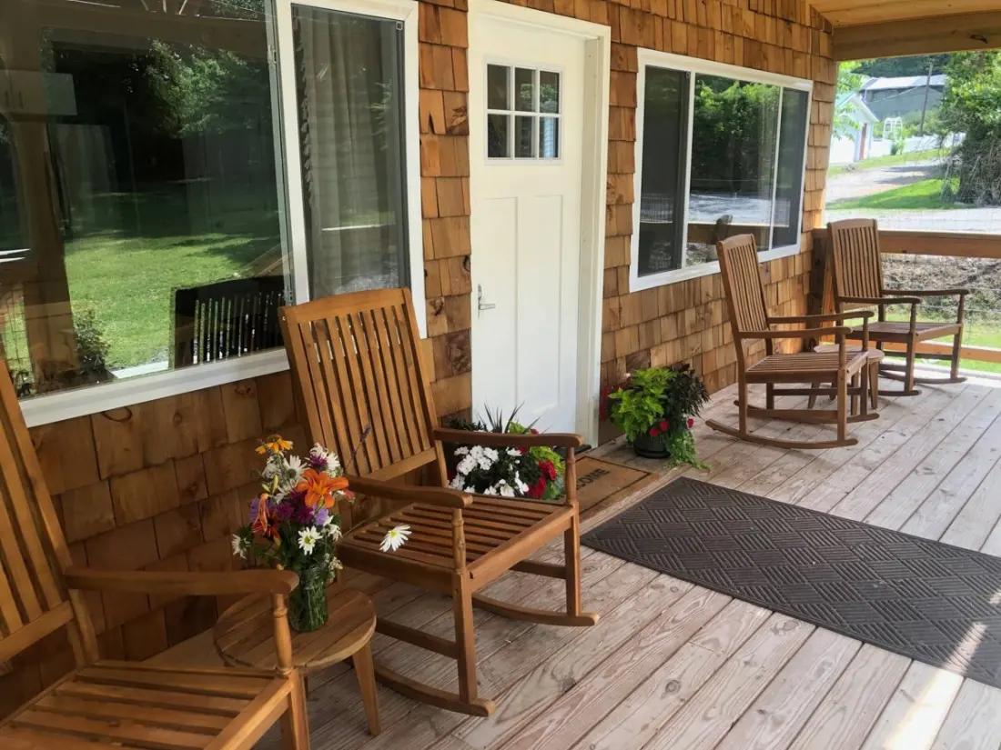Seven Airbnbs in Fayetteville, West Virginia That Make a New River Gorge Trip Cheap and Easy