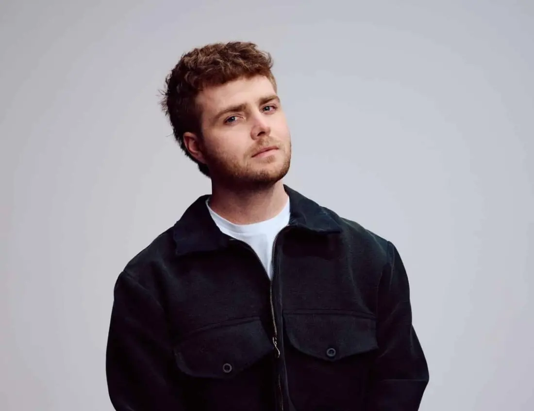 Alex Warren heads to the beach: Figueira da Foz lands Portugal Summer Sessions 2027