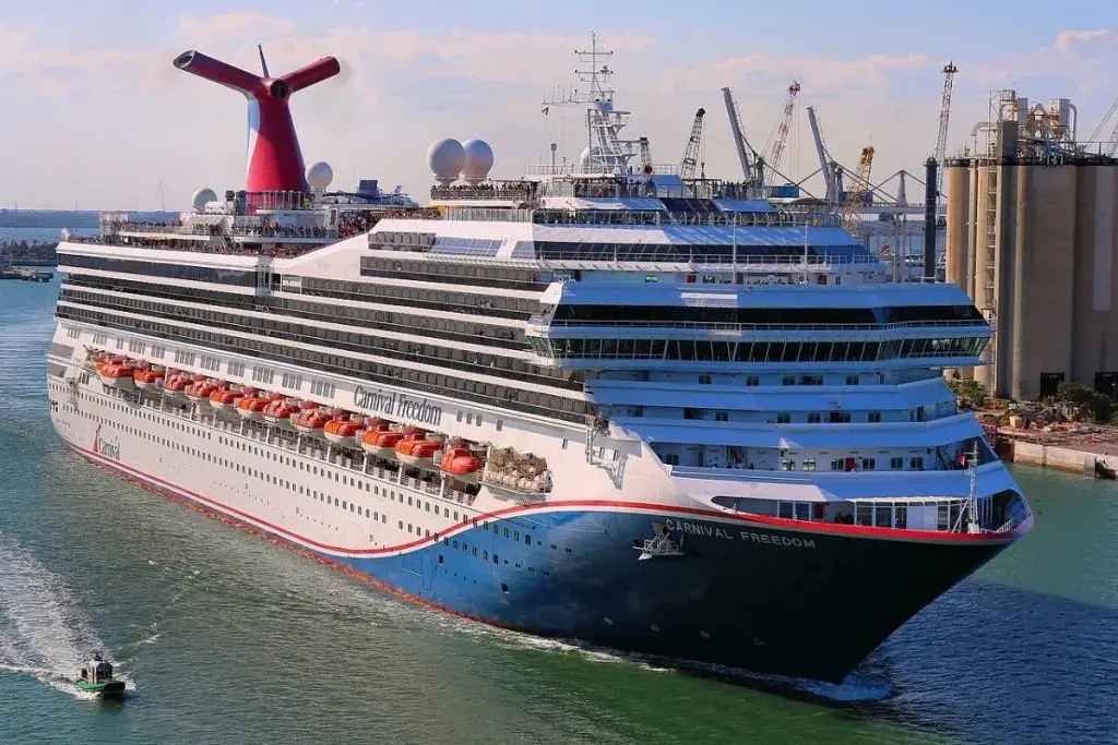 Carnival's New Loyalty Program Rewards Spenders, Not Just Frequent Sailors