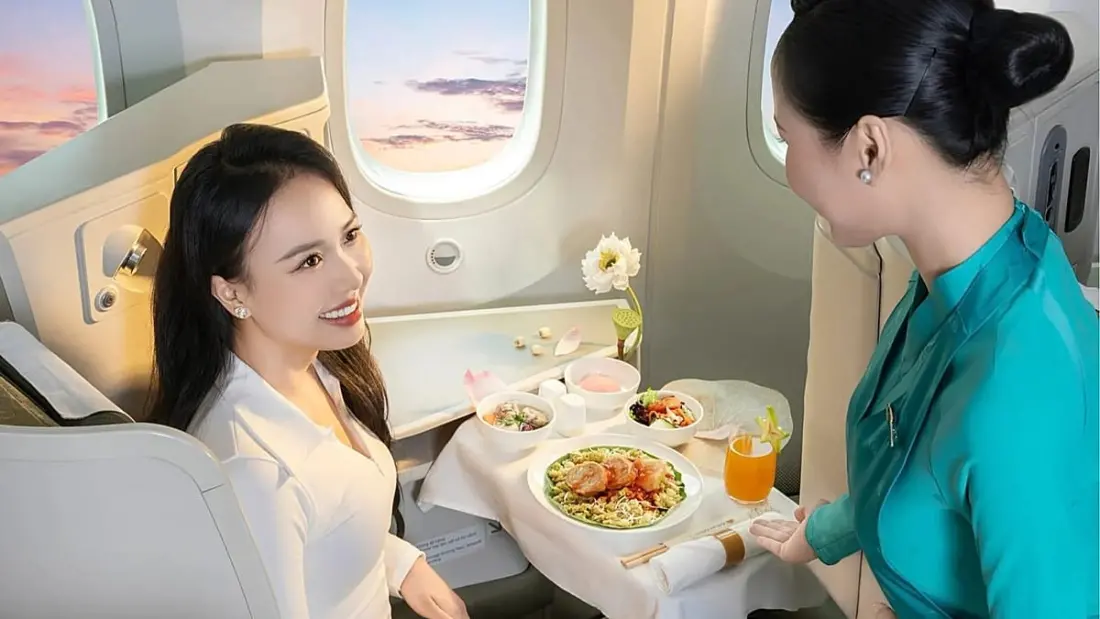 Vietnam Airlines and Heathrow take top dining honours at the 2026 World Culinary Awards