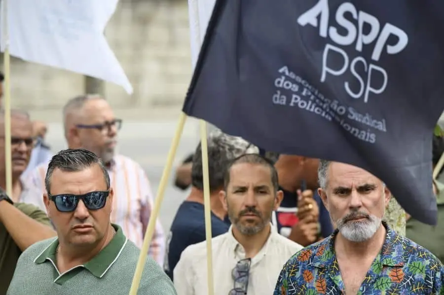 Police protests roll into Porto as pay talks with Portugal's government stall