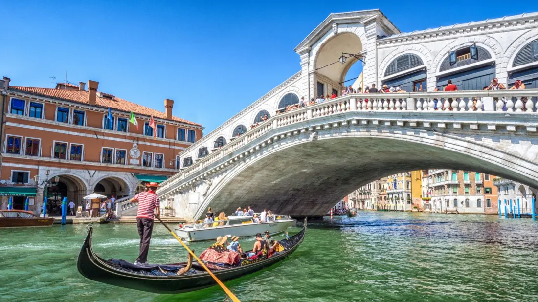 Five gondola mistakes tourists make in Venice — and how to dodge them
