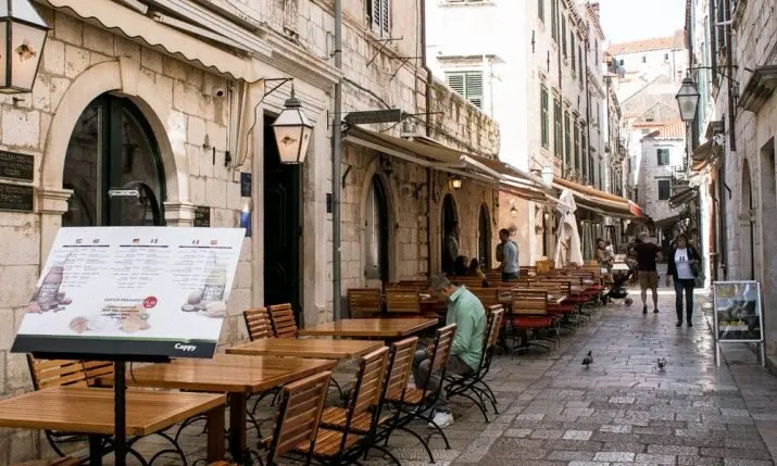 Croatia's cafés and restaurants will soon show you yesterday's prices on the menu