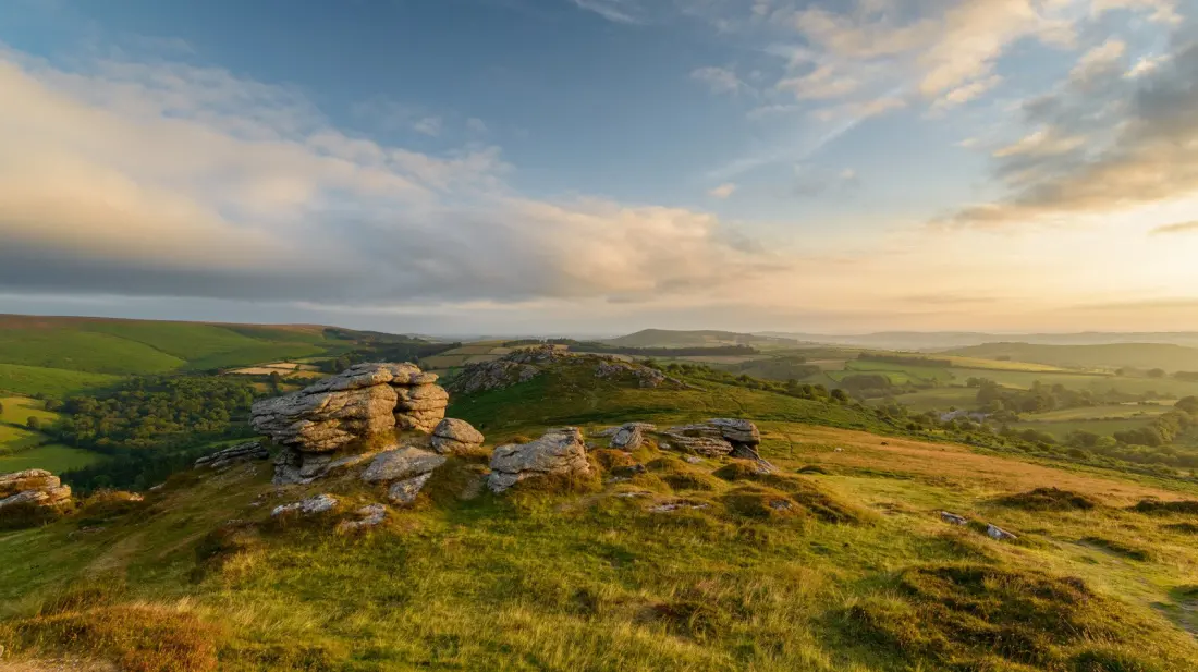 Hound Tor: The Abandoned Medieval Village Hiding in Dartmoor's Hills