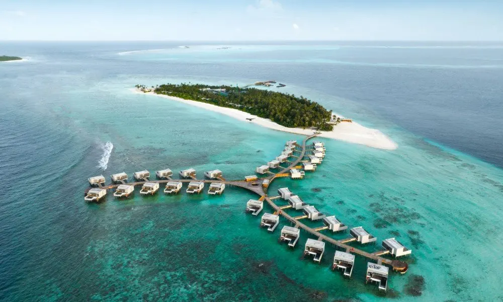 Alila Kothaifaru Maps Out a Golden Week of Dumplings, Hot Pot and Tea in the Maldives