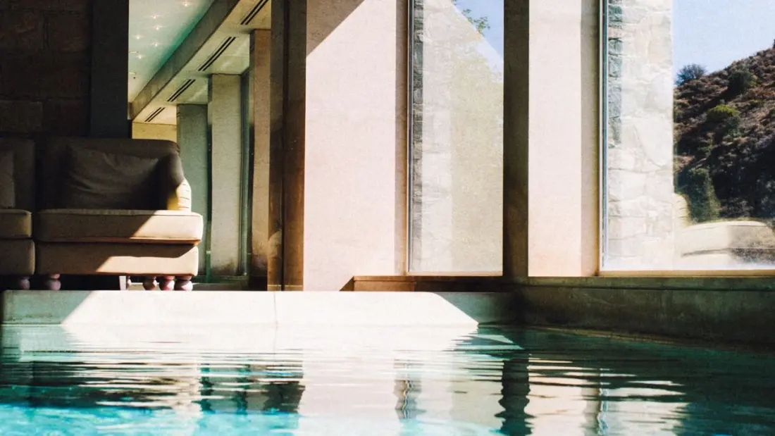How to Actually Save on Vrbo: Coupons, Filters and Card Perks Worth Knowing