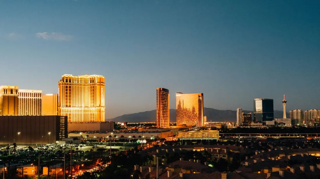 Las Vegas Like a Local: Insider Tips That Actually Change Your Trip