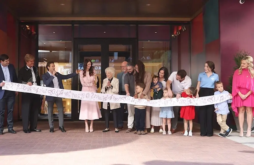 Dolly Parton opens her own Nashville hotel, and the rooftop bar is called Jolene's