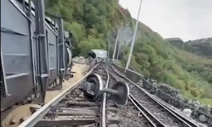 Freight Train Derailment Near Rijeka Closes Rail Section Between Plase and Meja