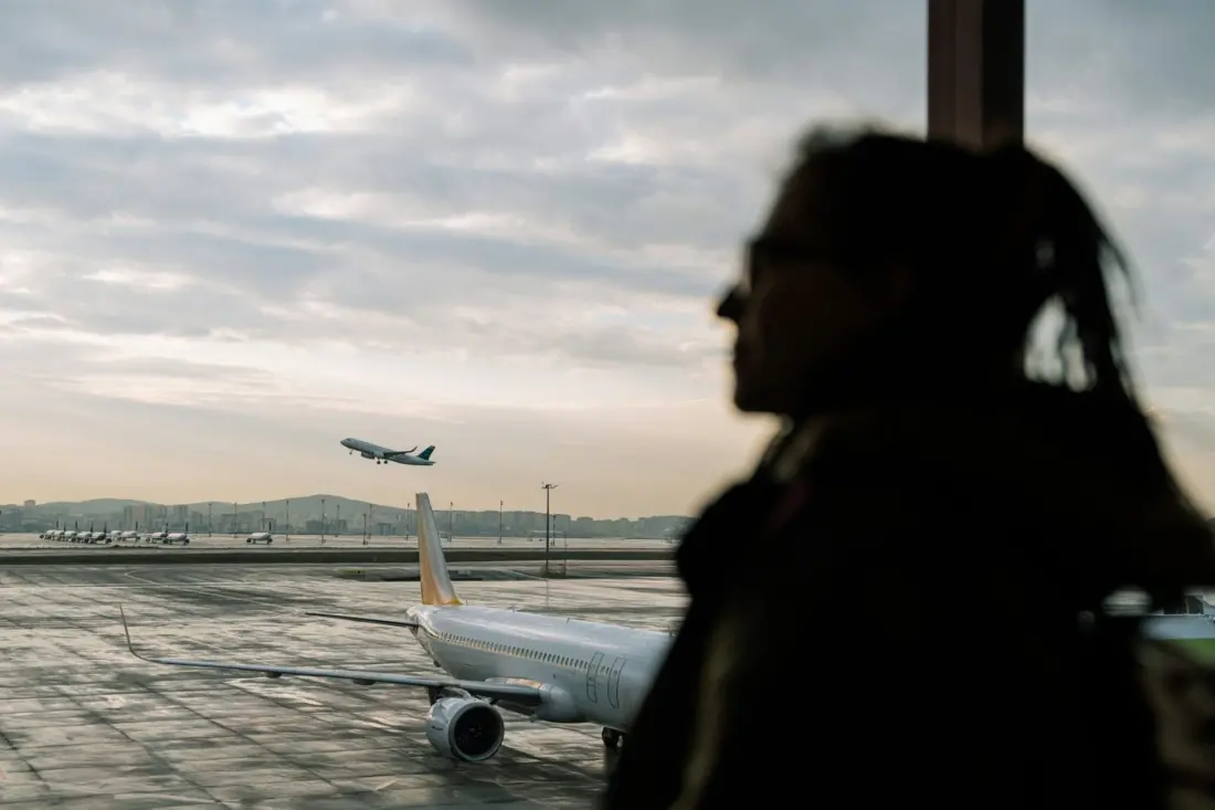 Google Flights data shows exactly when to book holiday flights for less in 2026