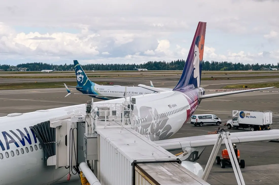 Alaska and Hawaiian's premium Atmos Rewards Summit card is sneaky-useful for flyers well beyond Seattle